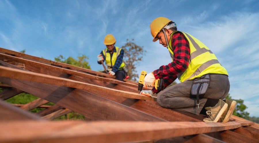 Expert flood damage restoration services in Hilger, MT